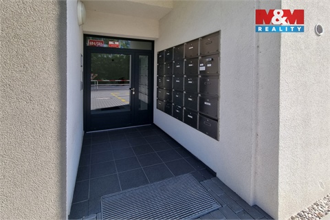 Pronájem bytu 3kk, 127 m² - 24