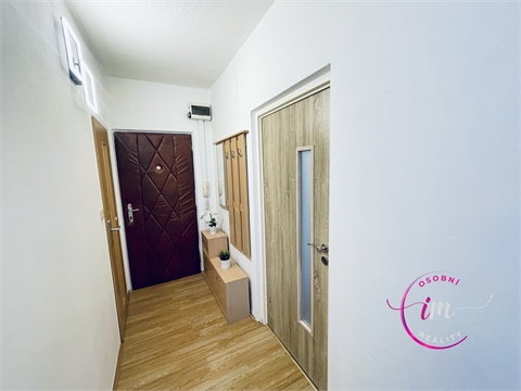 Pronájem bytu 1+1, 31 m² - 2