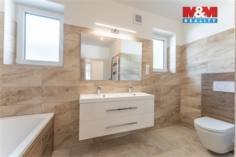 Prodej rodinného domu, 120 m² 18