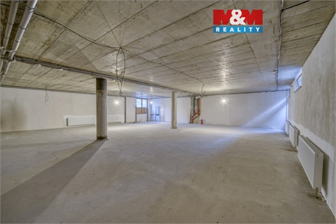 Pronájem kanceláře, 198 m² 0