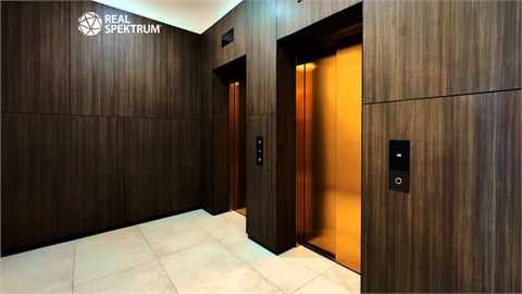 Pronájem kanceláře, 240 m² - 10