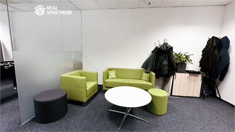 Pronájem kanceláře, 272 m² 14