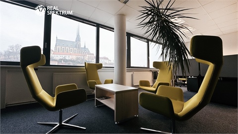 Pronájem kanceláře, 272 m² - 0