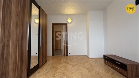 Pronájem bytu 2+1, 56 m² 2