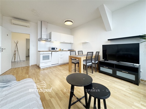 Pronájem bytu 2kk, 43 m² 2