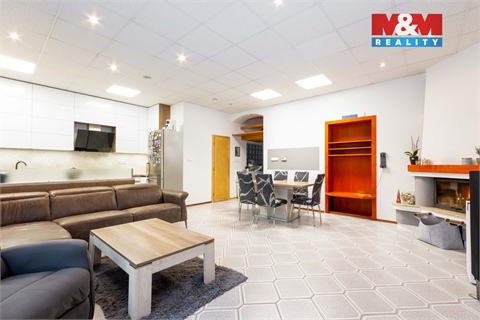 Prodej bytu 4kk, 155 m² 26