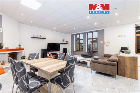 Prodej bytu 4kk, 155 m² 0