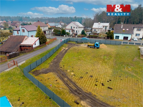 Prodej stavebního pozemku, 1 015 m² 2