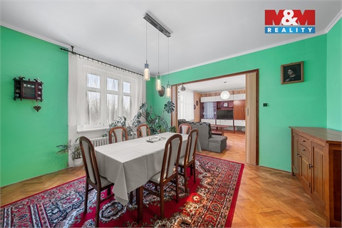 Prodej rodinného domu, 270 m² - 0