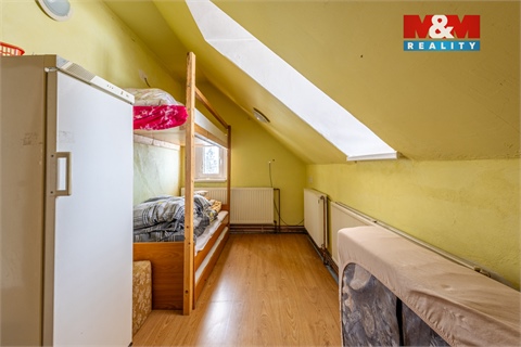 Prodej rodinného domu, 200 m² - 10