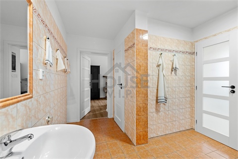 Prodej bytu 3+1, 108 m² 26