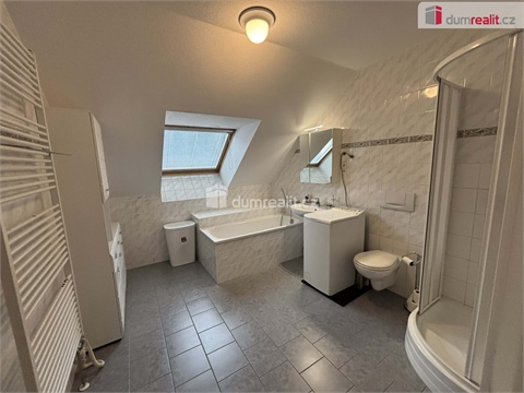 Pronájem bytu 2kk, 52 m² 2