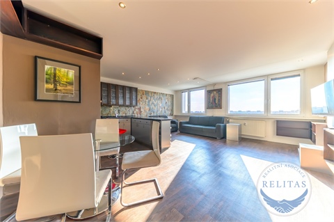 Prodej bytu 3kk, 74 m² - 0