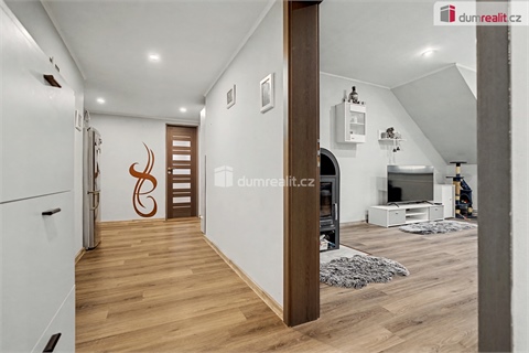 Prodej bytu 3+1, 87 m² 8