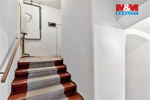 Prodej bytu 2+1, 74 m² 10