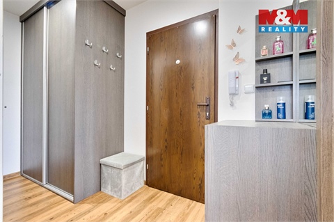 Prodej bytu 3+1, 64 m² - 8