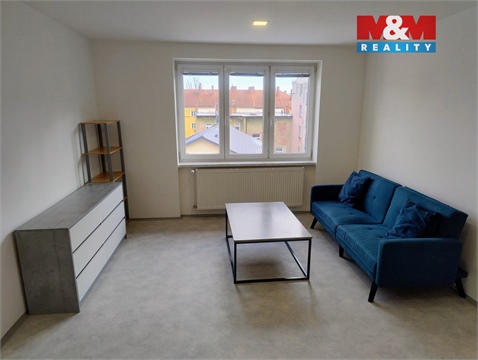 Pronájem bytu 2+1, 56 m² 2