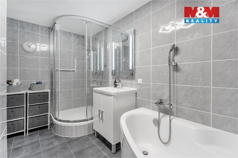 Prodej bytu 3+1, 75 m² - 22