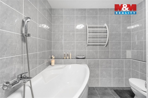 Prodej bytu 3+1, 75 m² 22