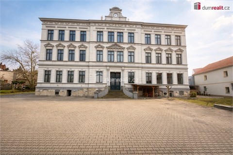 Pronájem bytu 3kk, 90 m² 10