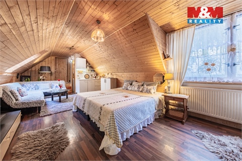 Prodej rodinného domu, 126 m² - 6