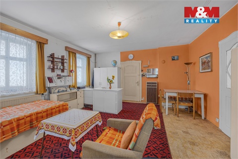 Prodej rodinného domu, 210 m² 4