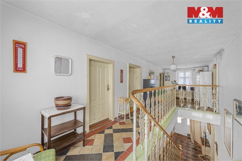 Prodej rodinného domu, 210 m² - 14