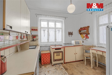 Prodej rodinného domu, 210 m² - 8