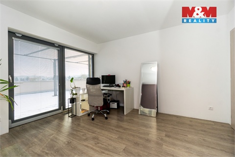 Prodej rodinného domu, 287 m² 10