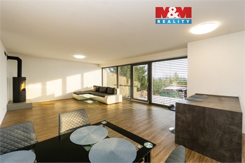 Prodej rodinného domu, 287 m² 0