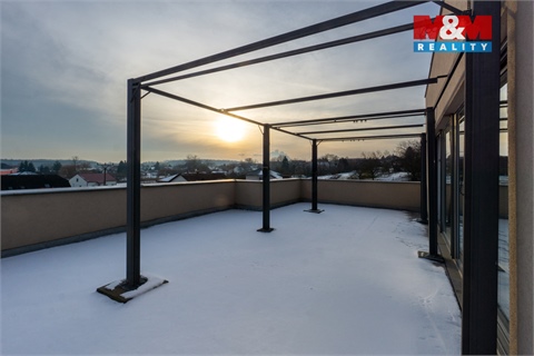 Prodej rodinného domu, 287 m² 12