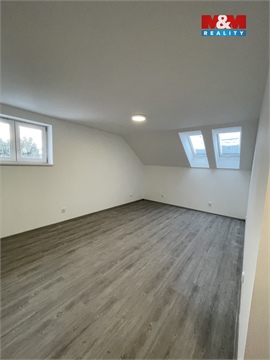 Pronájem bytu 2kk, 67 m² - 2