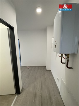 Pronájem bytu 2kk, 67 m² 8