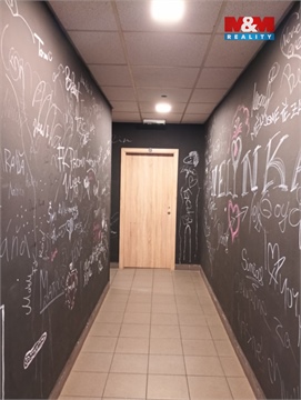 Pronájem obchodních prostor, 180 m² 6