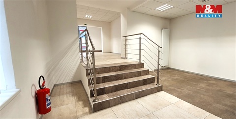Pronájem obchodních prostor, 180 m² 6