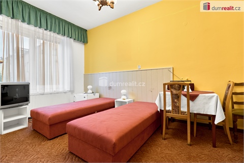 Prodej rodinného domu, 326 m² - 0