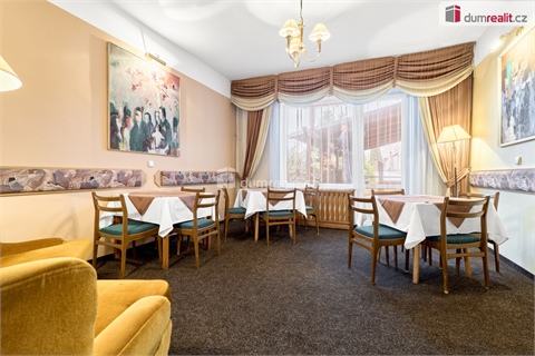 Prodej rodinného domu, 326 m² 18