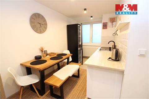 Pronájem bytu 2+1, 42 m² - 2