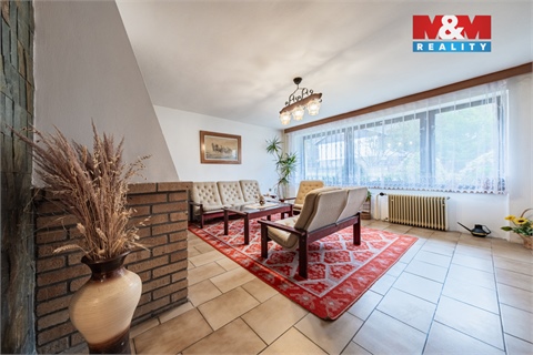 Prodej rodinného domu, 230 m² - 10