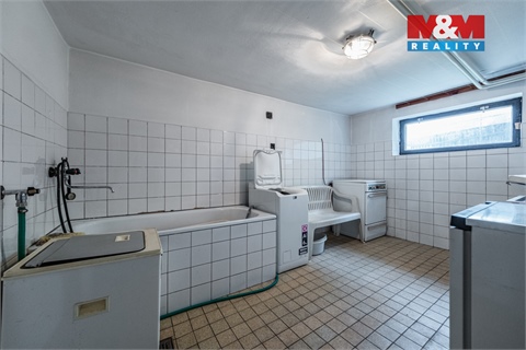 Prodej rodinného domu, 230 m² - 20