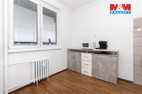 Prodej bytu 3+1, 82 m² - 2