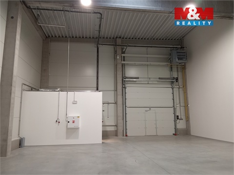 Pronájem skladu / haly, 1 409 m² 2