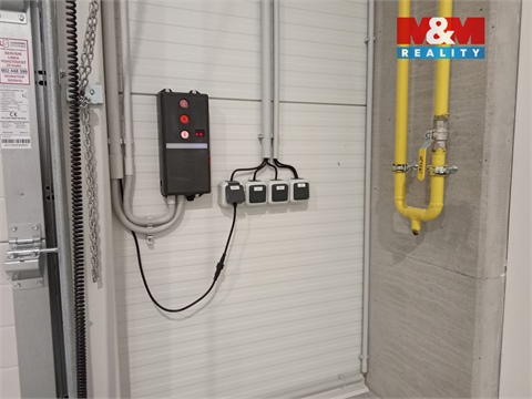 Pronájem skladu / haly, 1 409 m² - 4