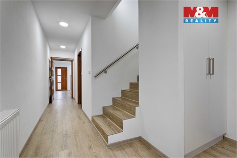 Prodej rodinného domu, 108 m² - 6