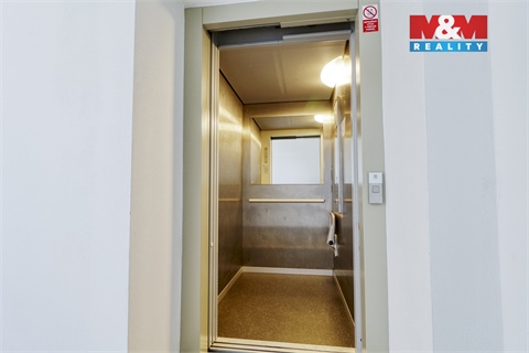 Prodej bytu 2kk, 60 m² 18