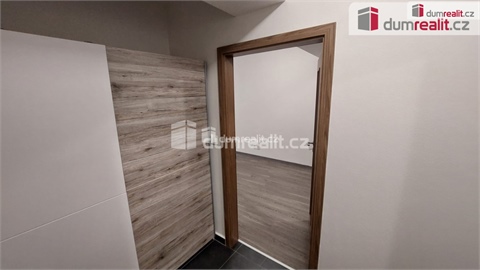 Pronájem bytu 3kk, 68 m² 2