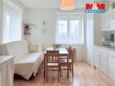 Pronájem bytu 2+1, 65 m² - 0