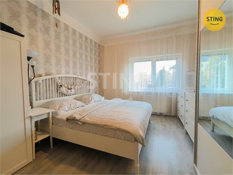 Prodej rodinného domu, 250 m² - 8