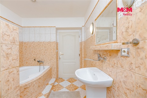 Prodej rodinného domu, 160 m² 10
