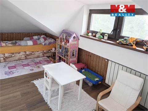 Prodej rodinného domu, 228 m² - 6